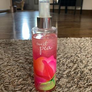 Sweet Pea Shimmer Mist